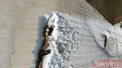 Mayıs ayında 5 metre! Muş’tan kar görüntüleri...