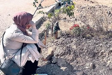 Elini tutup götürdü tabutta aldı