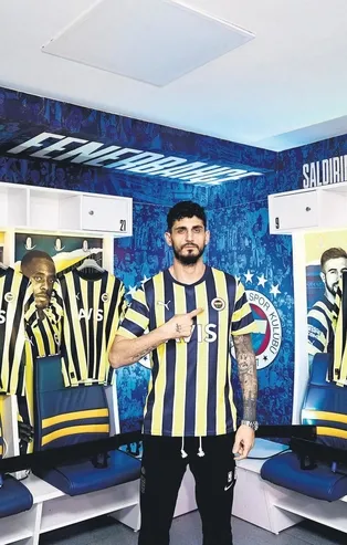 Samet’te yeni kriz! Önce maliyeti sonra giydiği eşofman olay oldu