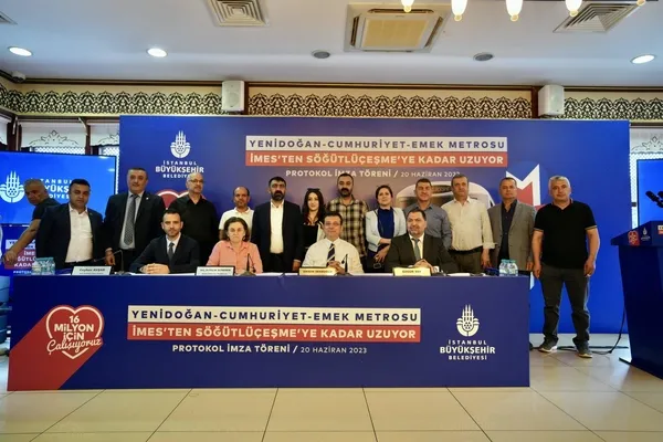 ekrem-imamoglu-belediyecilikte-sinifta-kaldi-hafriyat-doldurulan-yer-icin-2-kez-toren-duzenledi-1687282591606.jpeg Vizyonsuz Ekrem İmamoğlu'nun sıfır belediyeciliği tekrar gündem oldu! Hafriyat doldurulan yer için utanmadan 2. kez tören düzenledi...-8