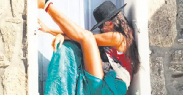 Pencere güzeli Eda Taşpınar