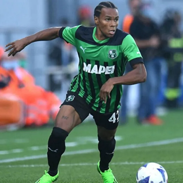 Solda hareketli saatler!