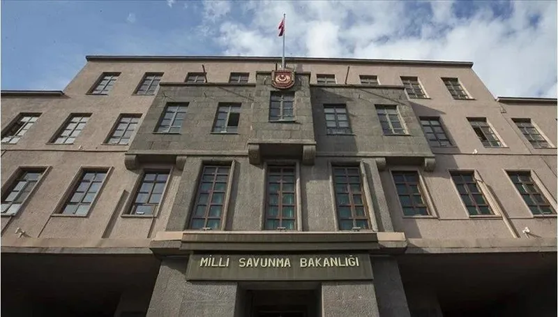 resmi-gazetede-yayimlandi-memur-olmak-isteyenlere-mujde-iste-acik-kadrolar-ve-basvuru-tarihleri-1734656398930.jpeg Resmi Gazete’de yayımlandı! Memur olmak isteyenlere müjde: İşte açık kadrolar ve başvuru tarihleri-3