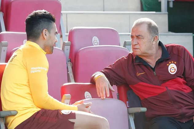 Günler sonra ilk kare! Galatasaray'da Terim ve Falcao...