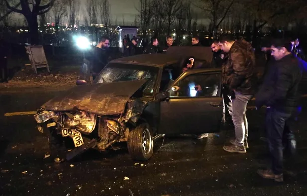 Ankara'da hareketli anlar! Arabadan çıkanlar şoke etti-2