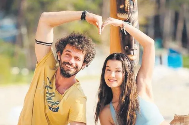 Çekim gücü! Pınar Deniz ve Yiğit Kirazcı...