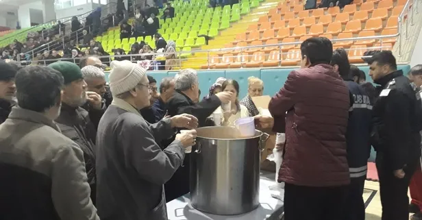 Deprem sonrası spor salonları ve yurtlar vatandaşın hizmetinde
