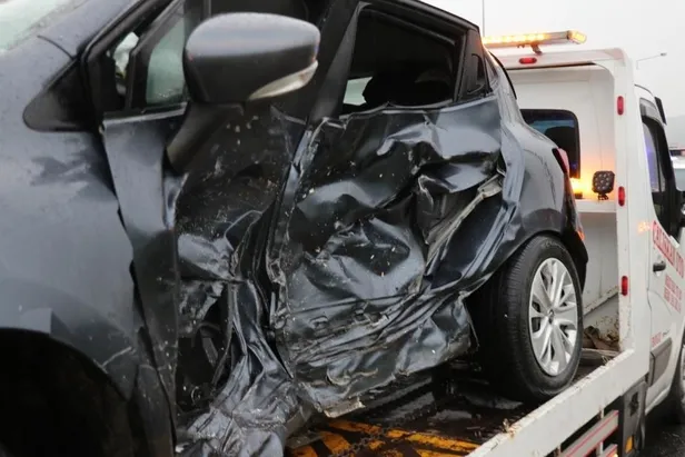 TEM Otoyolu'nda ortalık savaş alanına döndü: 11 yaralı-2