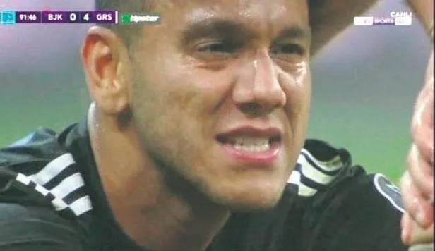 besiktasta-kan-kaybi-suruyor-dolmabahcede-giresunspor-hezimeti-1638047184870.jpeg Beşiktaş'ta kan kaybı sürüyor! Dolmabahçe'de Giresunspor hezimeti-6