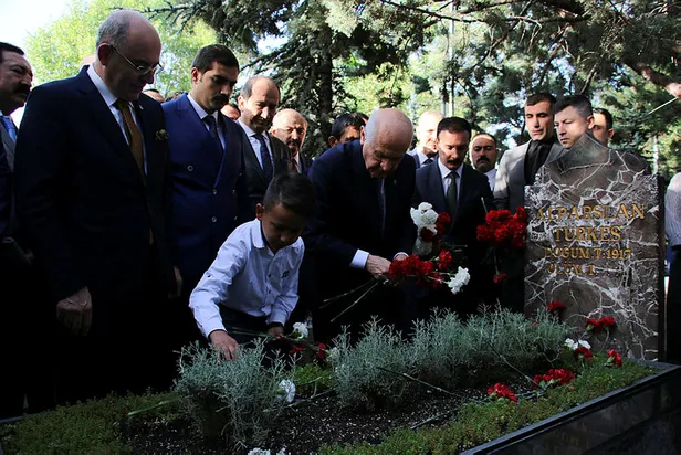 Son dakika haberi: Bahçeli'den YSK'nın seçim kurulu başkanlarıyla ilgili kararına tepki: Anlaşılması zor-3