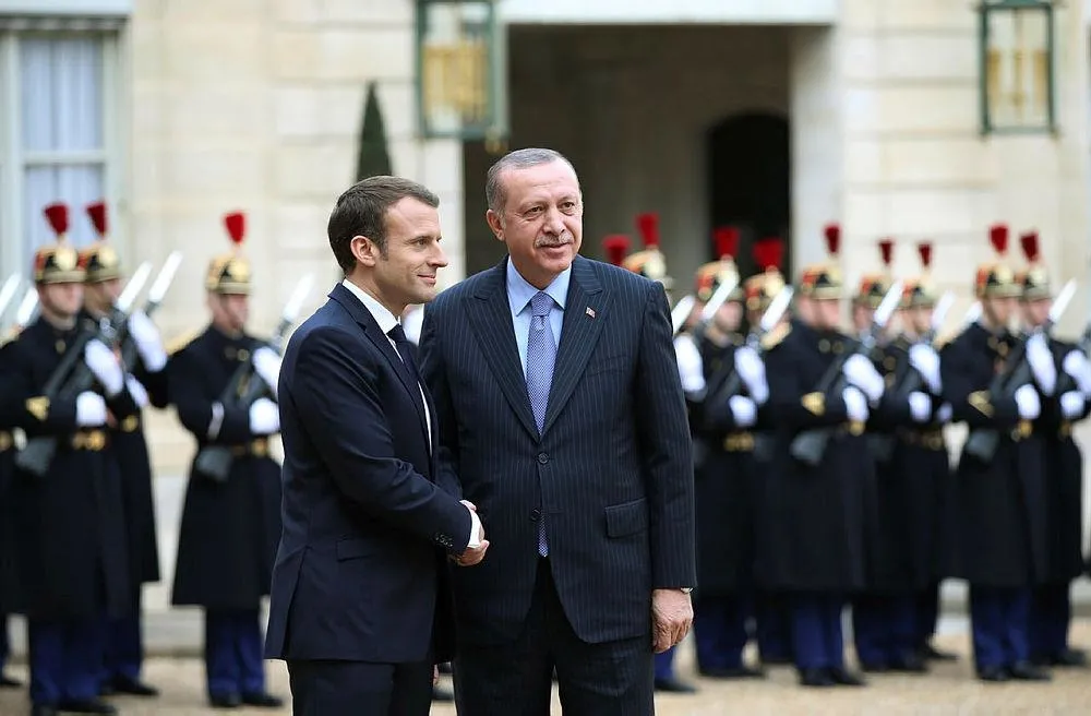 Macron'dan flaş Türkiye mesajı