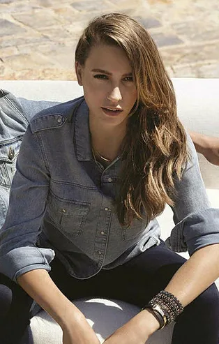 Serenay Sarıkaya yeni rolü hakkında açıklamalarda bulundu