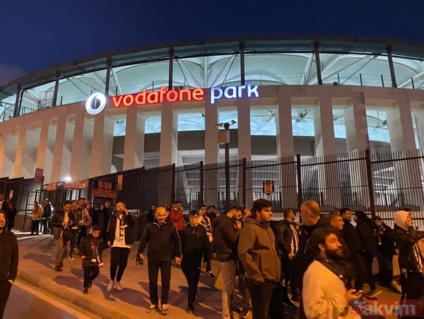 İstiklal'deki patlama sonrası Beşiktaş - Antalyaspor maçı iptal oldu! - 8