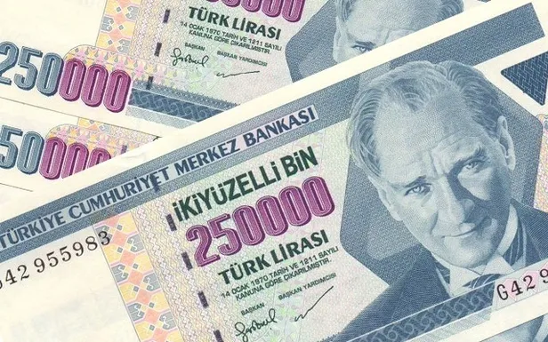 250000-tllik-eski-banknotu-bulduysaniz-zengin-oldunuz-dolaplari-tek-tek-kontrol-edin-sizde-de-olabilir-servet-1688367472209.jpg Bulanlar turnayı gözünden vurdu! 250.000 TL'lik eski banknotu bulduysanız şans kapınızı çalacak! Eğer sizde de varsa...-6