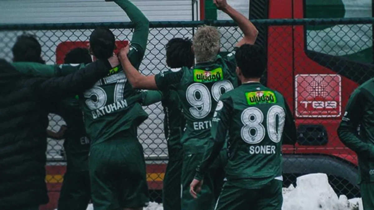 Bursaspor 3 puan aldı ama ölümden döndü!