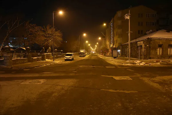 80 saat evdeyiz! İşte yılbaşında sokağa çıkma kısıtlaması ile ilgili bilinmesi gerekenler! Sokağa çıkma yasağından kimler muaf?-5