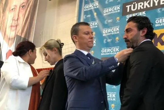 Gelecek Partisi’nde istifa depremi!