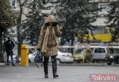 Ankara’da kar yağışı etkili oluyor! Ankara’da okullar tatil mi? 13 Aralık Perşembe Ankara’da okullar tatil olacak mı?