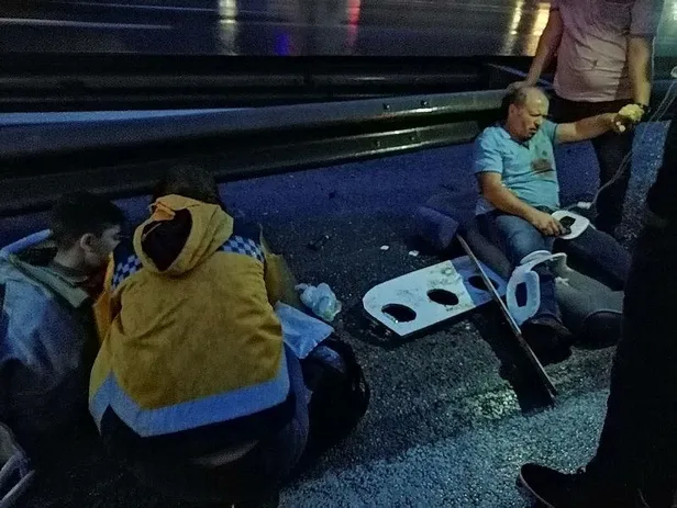 SON DAKİKA: TEM Otoyolu'nda zincirleme kaza: 20'den fazla araç birbirine girdi-6