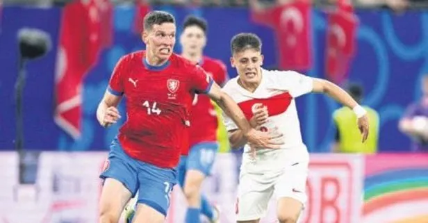 10 futbolcu sınırda