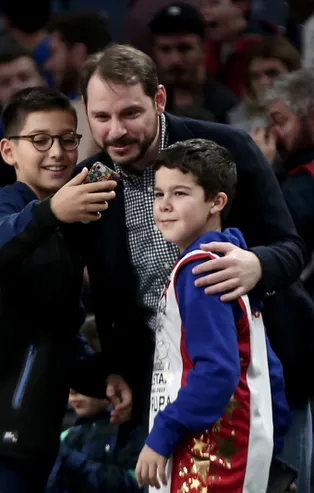 Hazine ve Maliye Bakanı Berat Albayrak da All Star maçını izledi