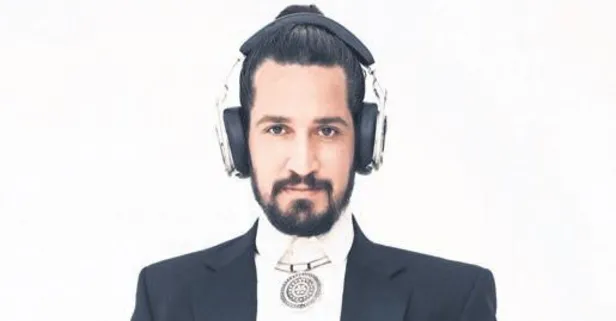 Doğukan Manço babası Barış Manço'nun kokusunu saklıyor...