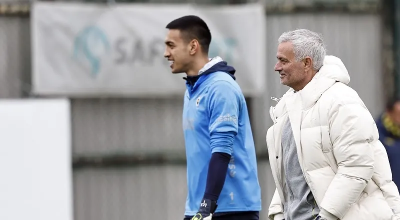 Fenerbahçeliler havaya uçacak! Yeni sezonun ilk transferi bitiyor - 9