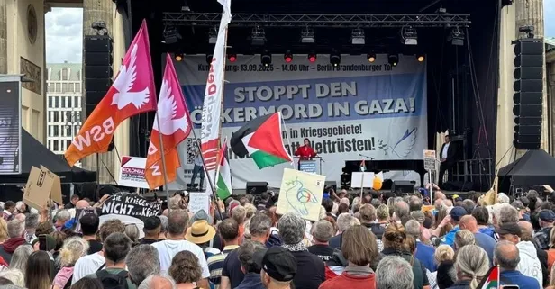 Berlin'de tek ses: Gazze'deki soykırımı durdurun...