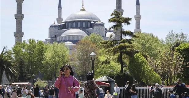 İstanbul’a turist akını: Ziyaretçi zirvesinde Ruslar var!