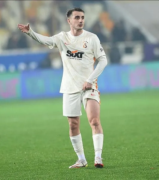 Son dakika: Galatasaray, Kerem Aktürkoğlu ile 5 yıllık sözleşme imzalandığını duyurdu-2