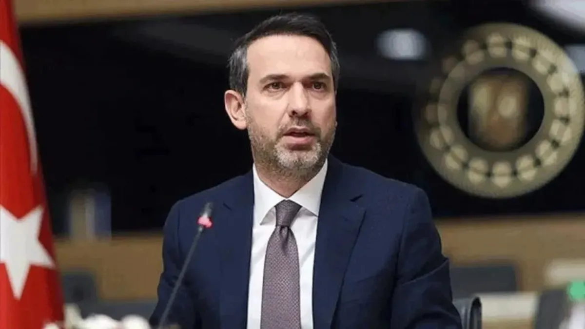 Enerji ve Tabii Kaynaklar Bakanı Alparslan Bayraktar hedeflenen rakamı açıkladı! LNG kapasitesi 8 yılda 5 kat arttı