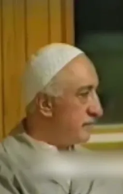 Feto: 2. Murat beni namaza kaldırırdı