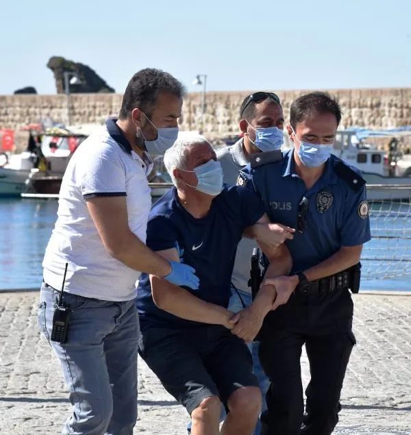 SON DAKİKA: Yürek dağlayan feryat: Baba annem gitmesin! Denizde cesedi bulundu eşi ile kızı sinir krizi geçirdi-6