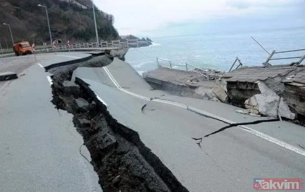 Orduyu sel vurdu, denizde fındık adası oluştu