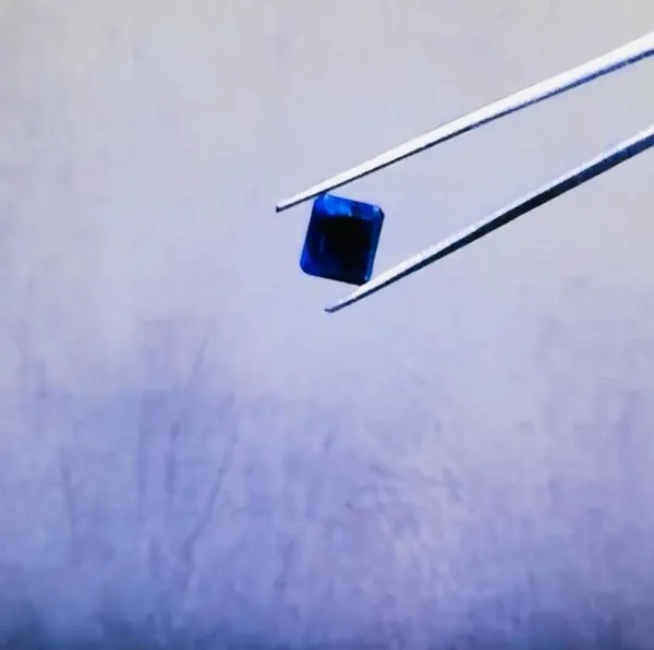 mavi-safir-tasi-madeni-turkiyede-bulundu-50-milyar-dolarlik-potansiyel-var-1617777425087.jpg Mavi safir taşı madeni Türkiye'de bulundu! 50 milyar dolarlık potansiyel var-3