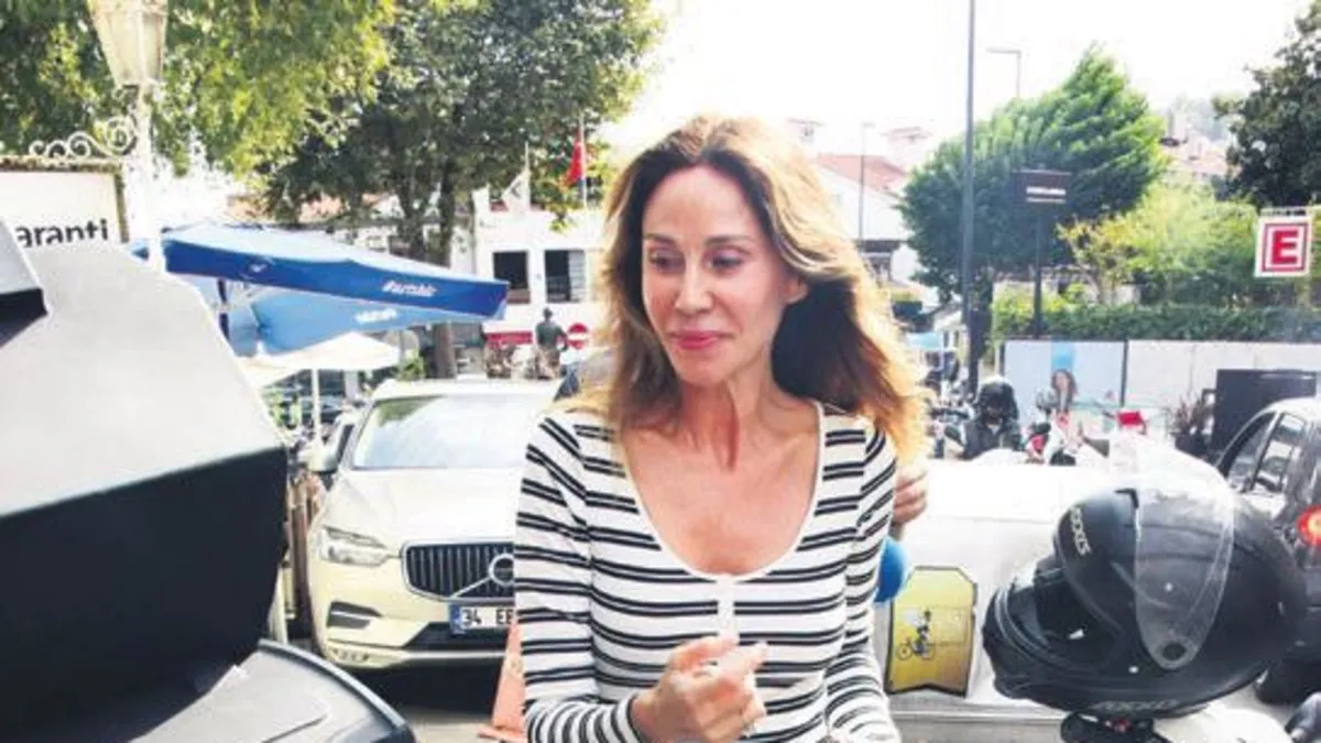 Demet Şener: Güzel kız ama bence yeterli değil