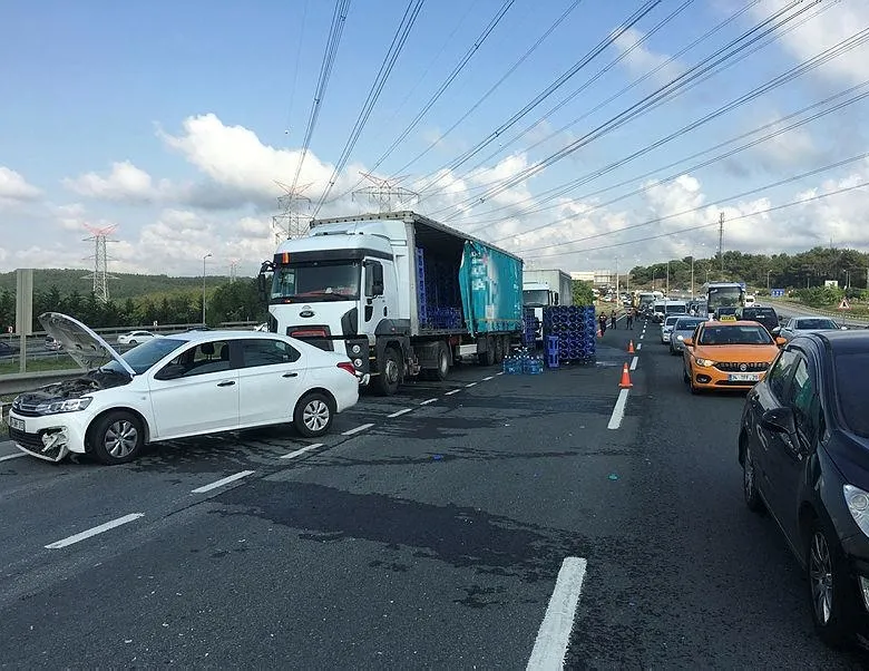 TEM’de kaza! Trafik durma noktasına geldi