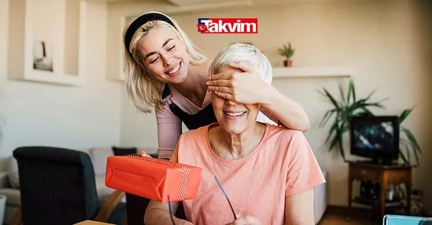 Ablaya, teyzeye, halaya Anneler Günü mesajları 2021!