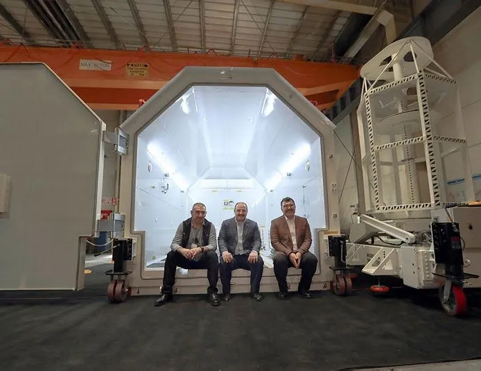 İMECE uydusuna yerli ve milli yürüyen temiz oda!