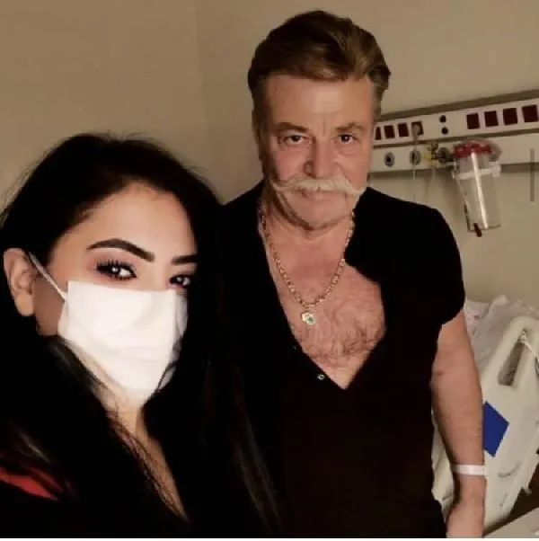 SON DAKİKA: Koronavirüse yakalanan Nuri Alço hastaneye kaldırıldı-2