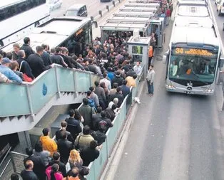 Metrobüste panik bombası