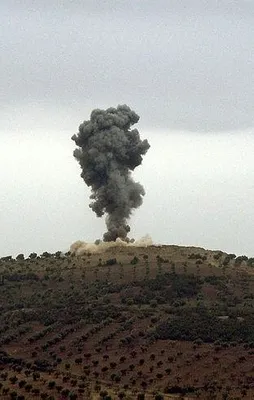 Obüsler PYD/PKK hedeflerini vuruyor