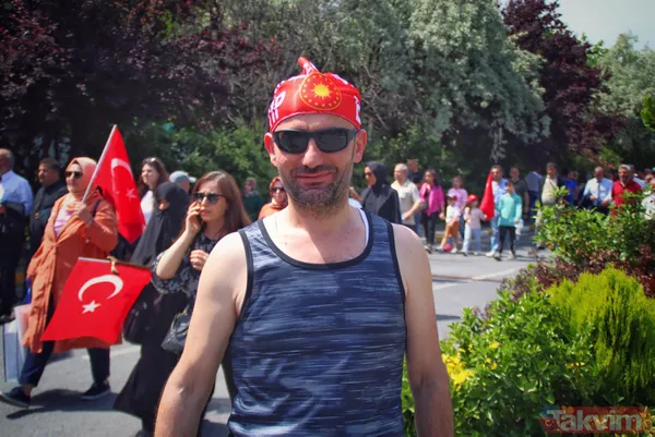 Fethin 569. yılında Atatürk Havalimanı'nda büyük coşku! İlk fidanı Başkan Erdoğan dikti, SOLOTÜRK'ten nefes kesen gösteri - 11