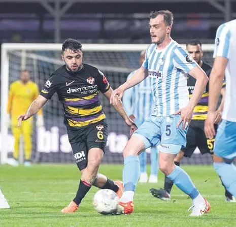 bahiaya-transfer-olan-vitor-hugo-kalbimde-bir-siziyla-ayrildim-1680569350614.jpeg Bahia'ya transfer olan Vitor Hugo: Kalbimde bir sızıyla ayrıldım-2