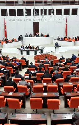 Anayasa teklifi kabul edildi