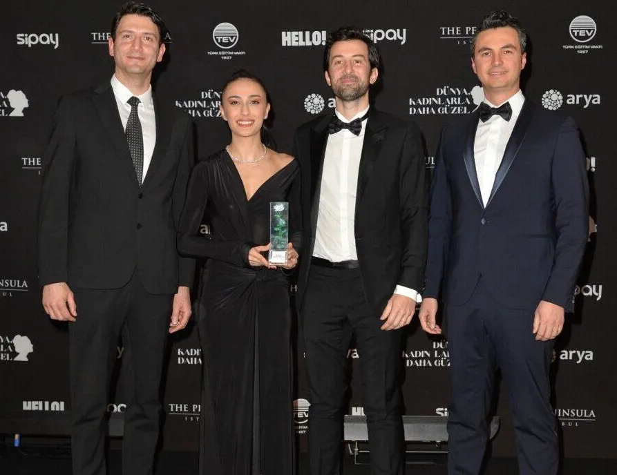 Yılın takımı Eczacıbaşı