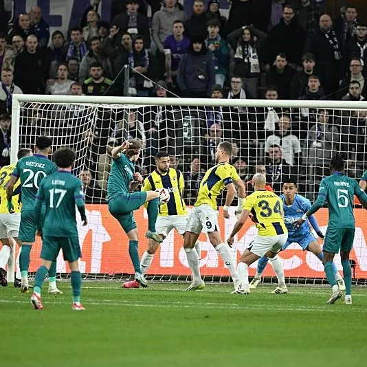 Son 16’ya Fener yaktı