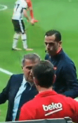 Şenol Güneş'ten yardımcısına tokat