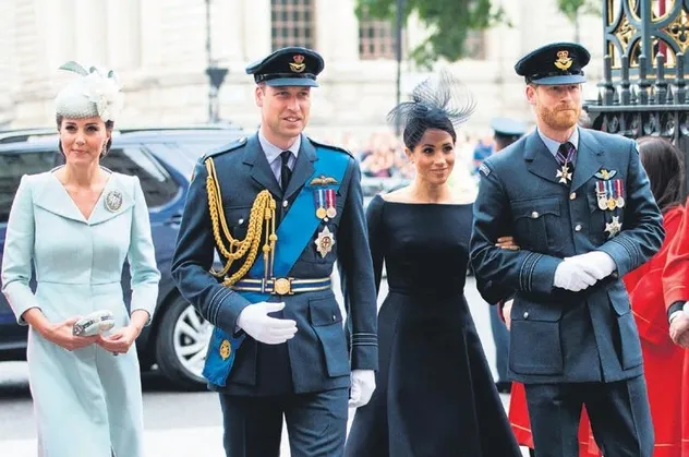 Prens Harry ve Meghan Markle, Oprah Winfrey'e tüm yaşadıklarını anlattı