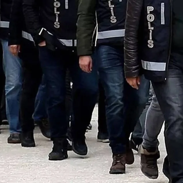 EGM’den FETÖ operasyonu: 47 şüpheli enselendi!